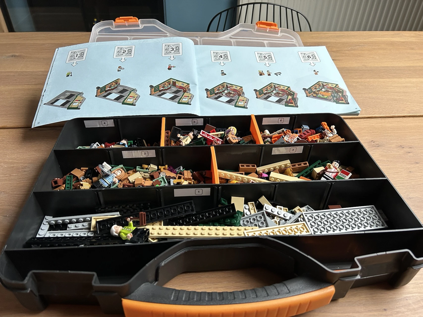Gesorteerde LEGO koffer van Supersteentjes