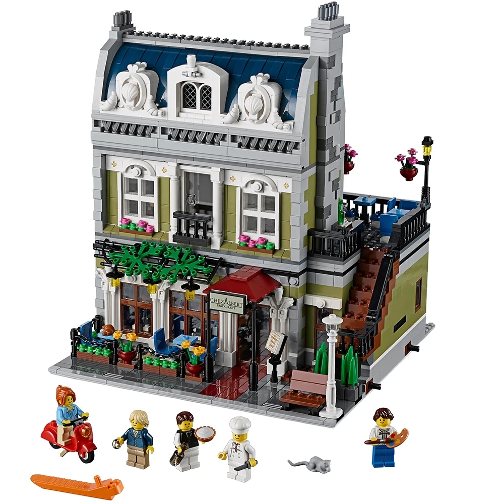 LEGO Parisian Restaurant 10243