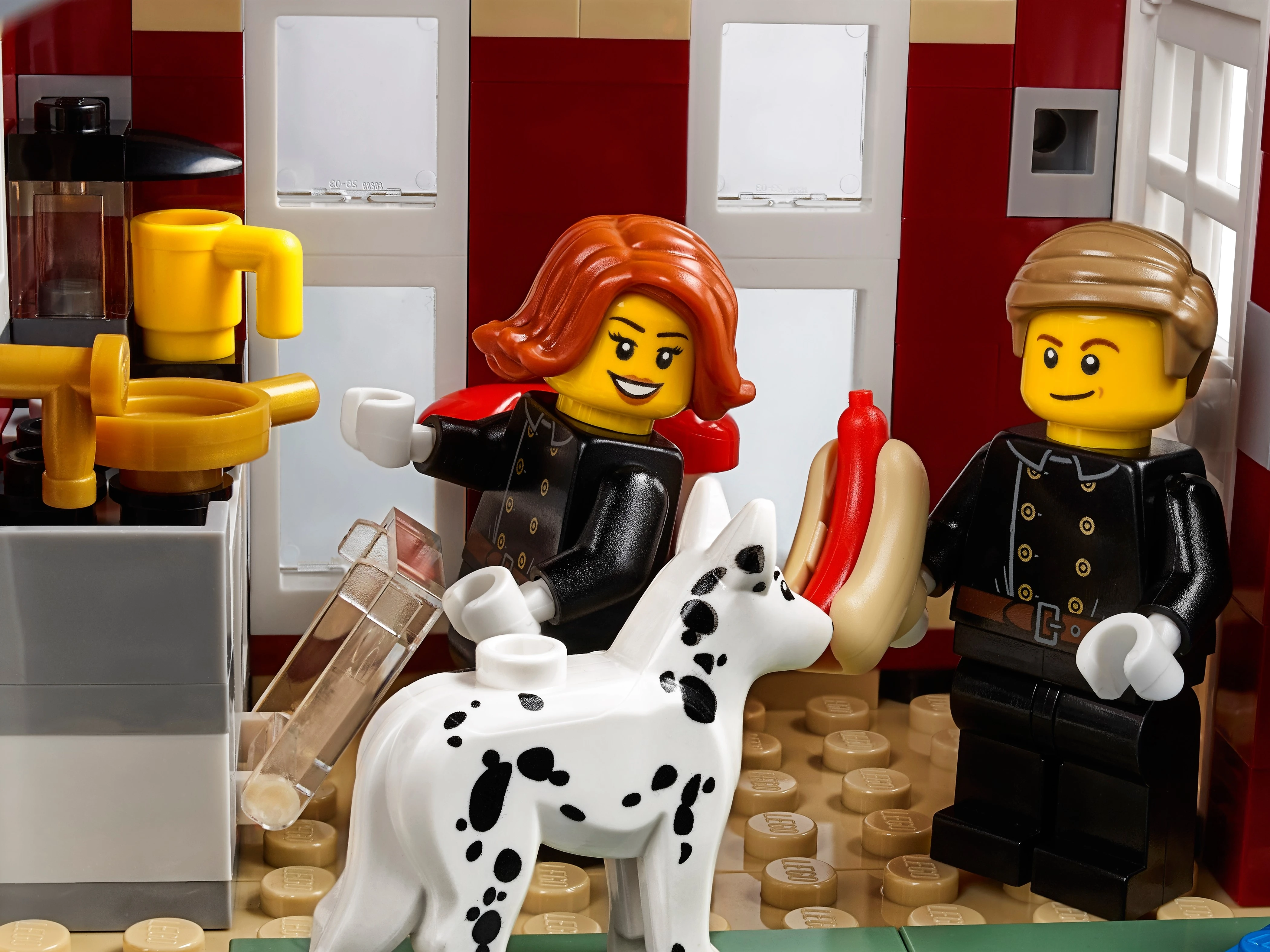 LEGO Winter Village Fire Station 10263 Alt4