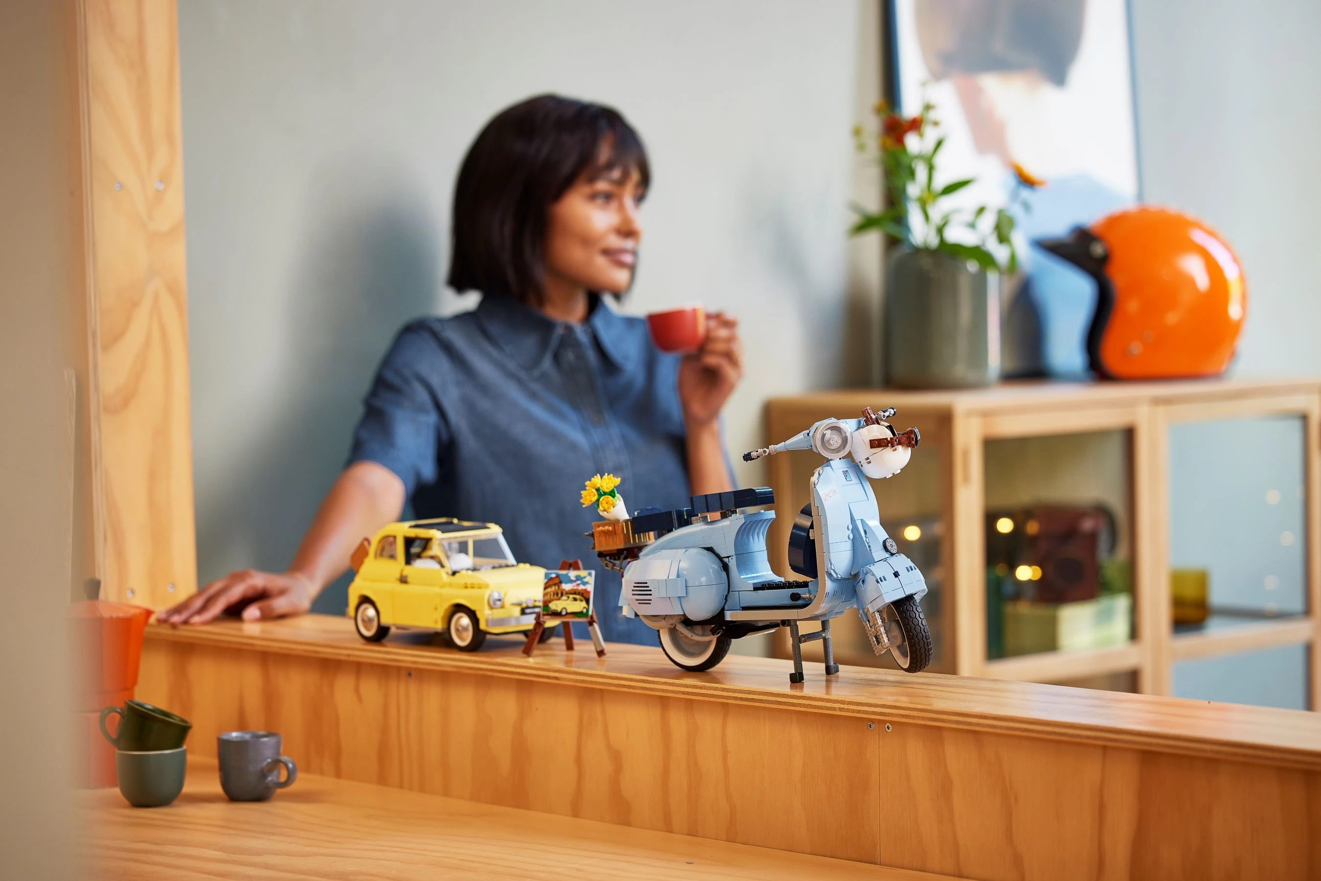 LEGO Vespa 125 10298 Alt10