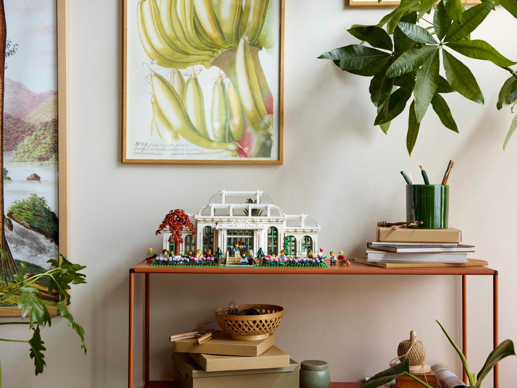 LEGO The Botanical Garden 21353 Lifestyle Envr 03